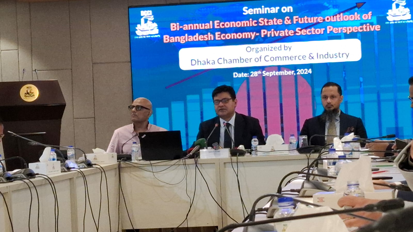 পুঁজিবাজারে ফ্লোর প্রাইস দীর্ঘমেয়াদি ক্ষতি করে